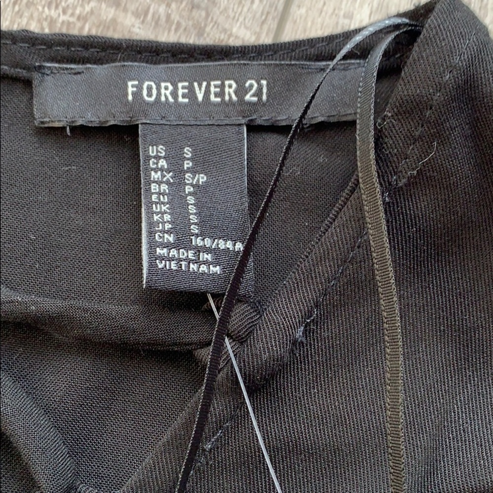 F21 DRESS NWT - Picture 4 of 6